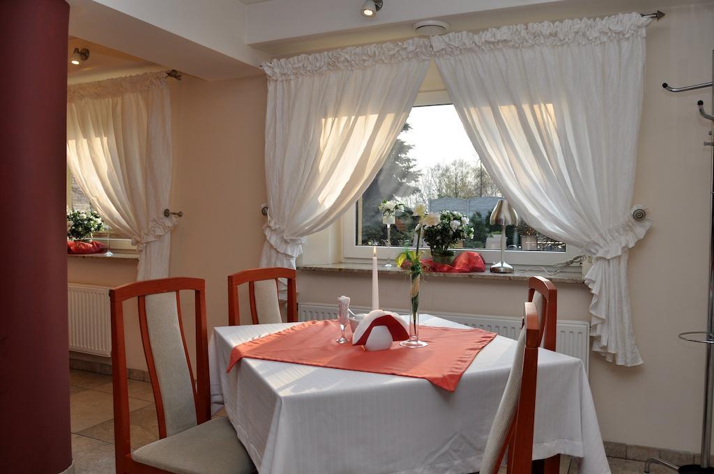 Hotel Zagiel Niewiesze Luaran gambar