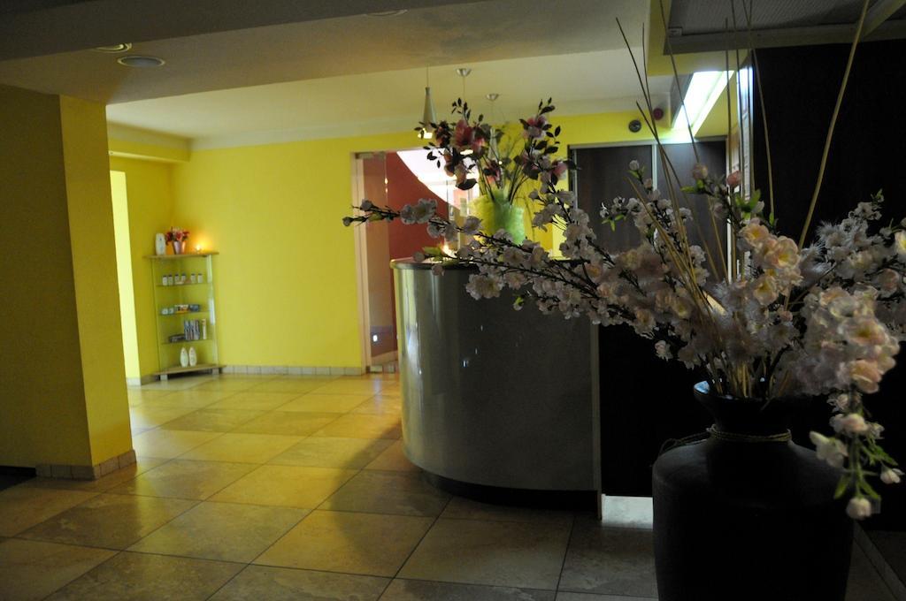 Hotel Zagiel Niewiesze Luaran gambar